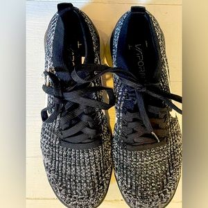 Women's Nike Running Shoes (size 8)